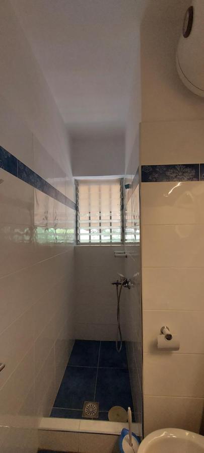 Oikika B10 Apartment Artemida  Bagian luar foto