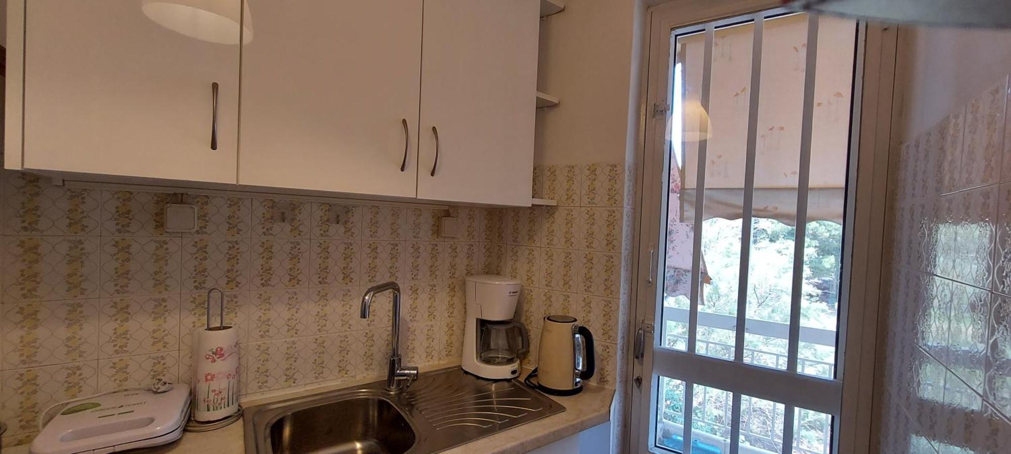 Oikika B10 Apartment Artemida  Bagian luar foto